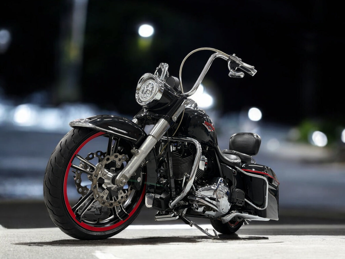 KING of CRUIZERS no. XIX - Redline