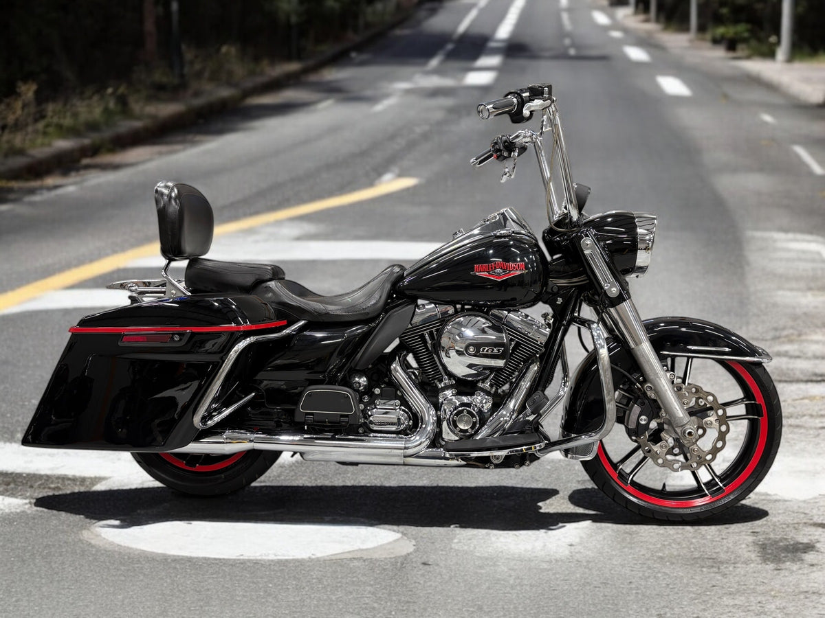 KING of CRUIZERS no. XIX - Redline