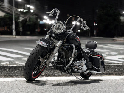 KING of CRUIZERS no. XIX - Redline