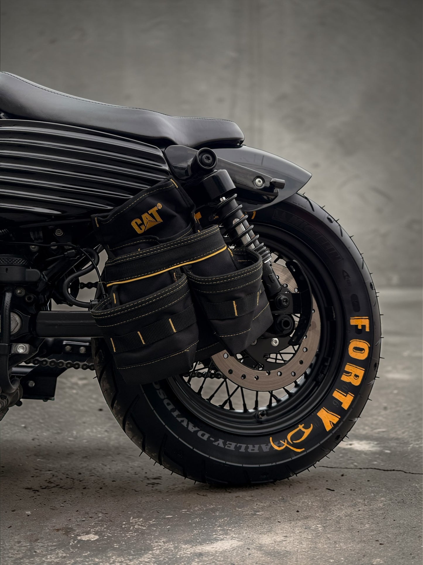 Harley Davidson Sportster 48 Stage 1 - Bobber | Yellow Kitty
