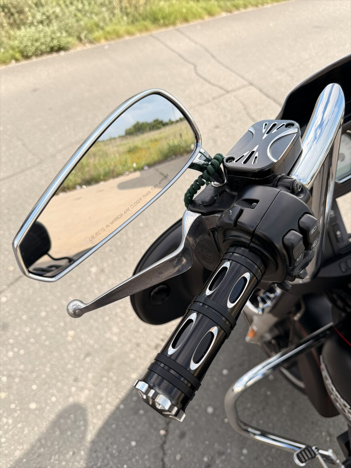 Harley Davidson Street Glide | Matte BLK/RED