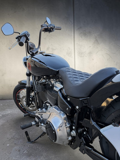 Harley Davidson Softail Street Bob | Red Hound
