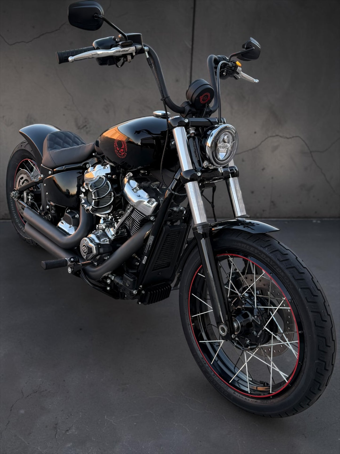 Harley Davidson Softail Street Bob | Red Hound