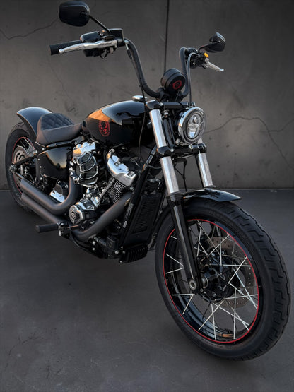 Harley Davidson Softail Street Bob | Red Hound