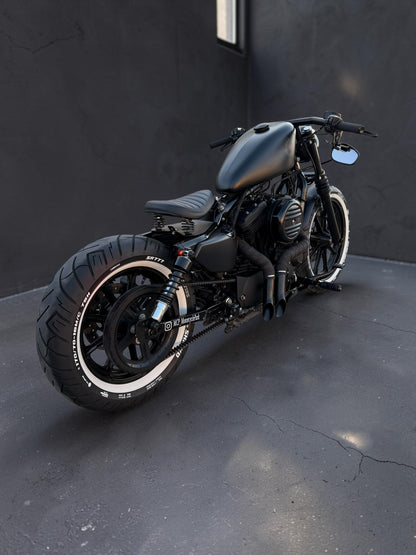 Harley Davidson Sportster Iron 883 | King of Bobbers No. V - Nandez