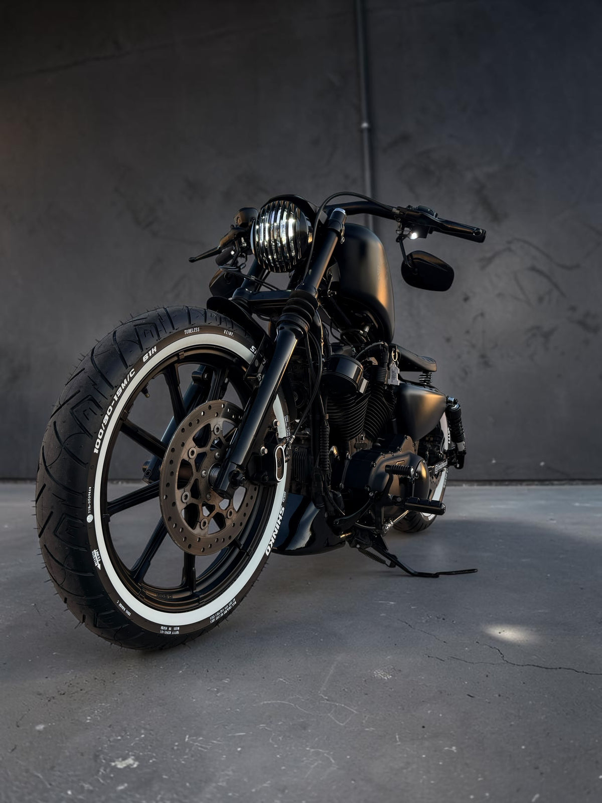 Harley Davidson Sportster Iron 883 | King of Bobbers No. V - Nandez