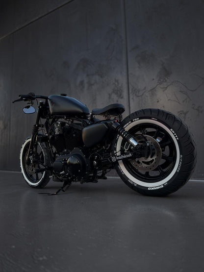 Harley Davidson Sportster Iron 883 | King of Bobbers No. V - Nandez