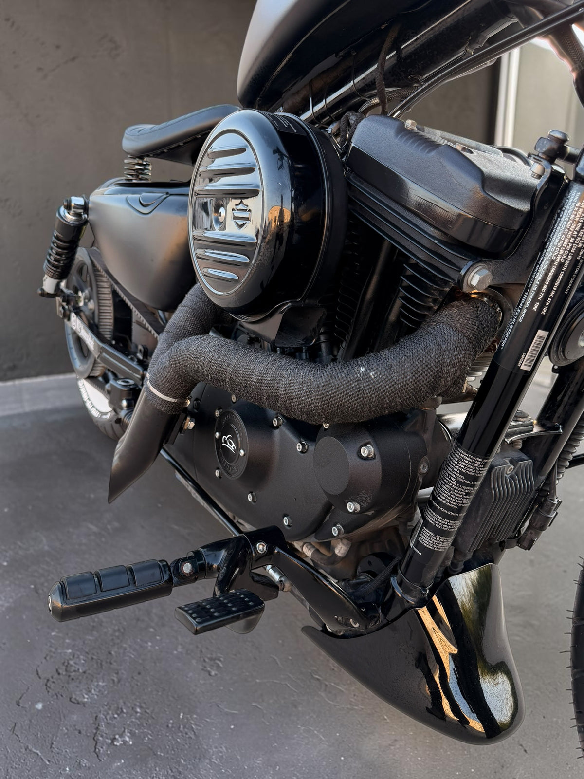 Harley Davidson Sportster Iron 883 | King of Bobbers No. V - Nandez