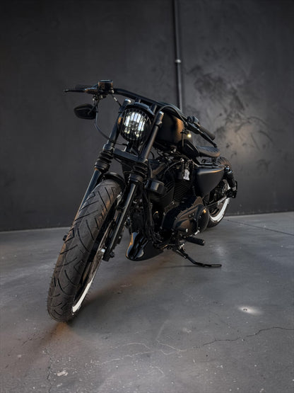 Harley Davidson Sportster Iron 883 | King of Bobbers No. V - Nandez