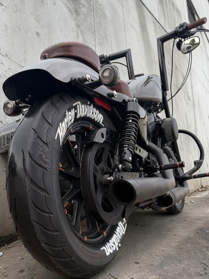 Harley Davidson Sportster Iron 883 | MCP Signature