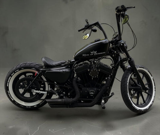 Harley Davidson Sportster Iron 883 | King of Bobbers No. X - Nandez V2