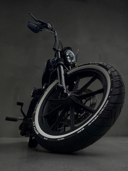 Harley Davidson Sportster Iron 883 | King of Bobbers No. X - Nandez V2