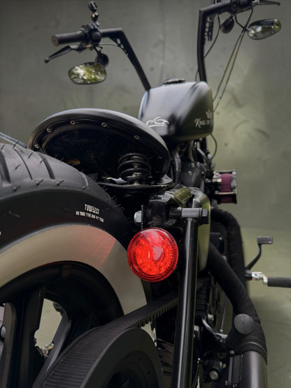 Harley Davidson Sportster Iron 883 | King of Bobbers No. X - Nandez V2