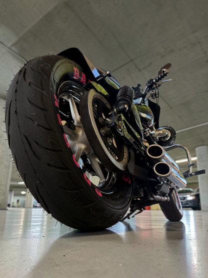 Harley Davidson Sportster XL1200 Low | King of Bobbers No. XIV - Badass Girls