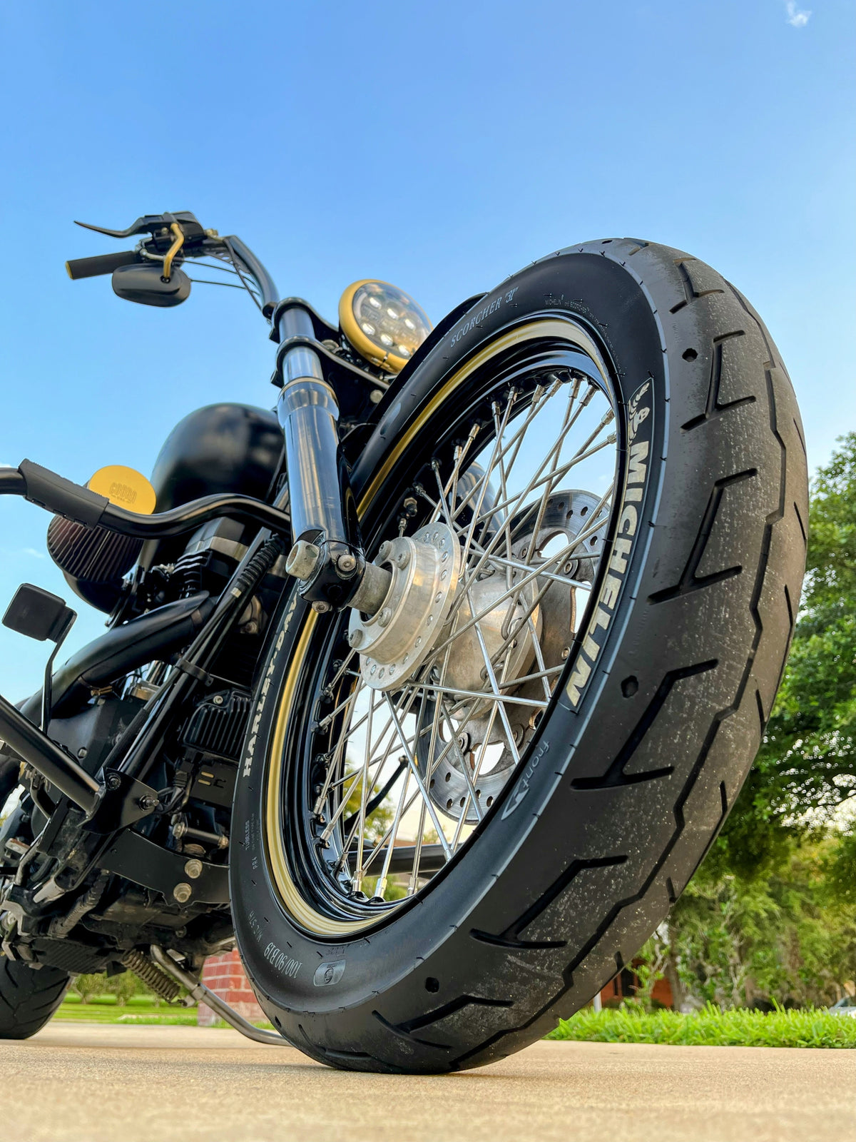 Harley Davidson Dyna Street Bob | Gold Rush