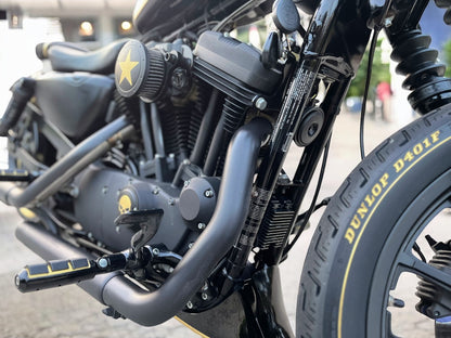 Harley Davidson Sportster Iron 883 | Dead Man's Hand
