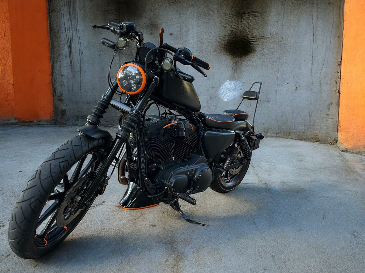 Harley Davidson Sportster Iron 883 | Afterburner